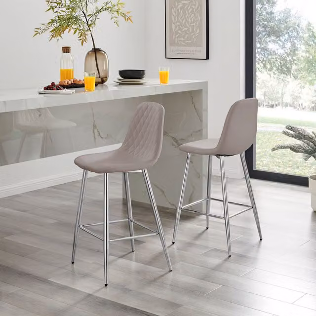 FurnitureboxUK Corona Faux Leather Upholstered Kitchen Breakfast Bar Chair in Brown with Silver Metal Legs