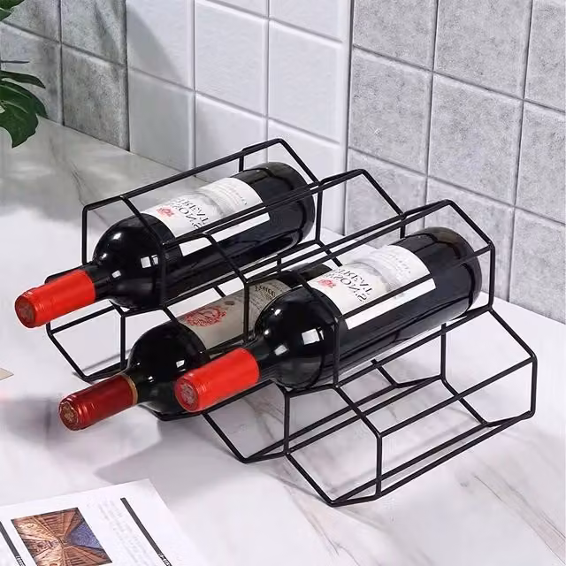 Komore Modern Geometric Honeycomb-Shaped Iron Wine Rack in Matt Black
