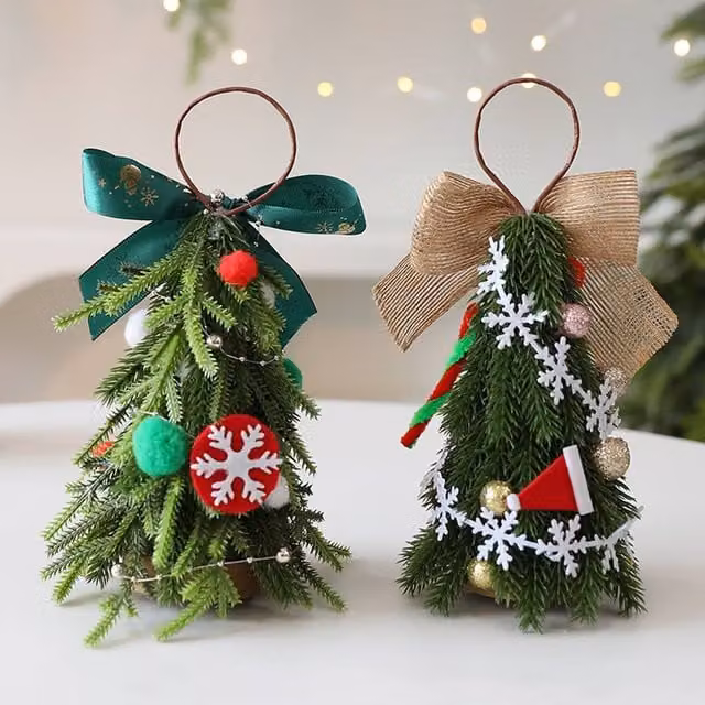 Leaper Mini Multicolour Green Tabletop Christmas Tree Ornament with Snowflakes