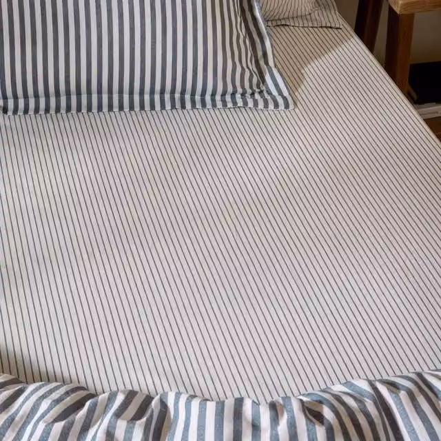 Yard Hebden Striped 100% Cotton Fitted Sheet in Blue, W/D/H: 180 x 150 x 32 cm