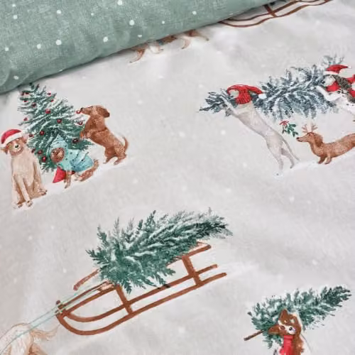 Catherine Lansfield Christmas Dogs Reversible Flannelette Cotton Duvet Cover and Pillowcase Set, Green, 200 x 200 cm – 2