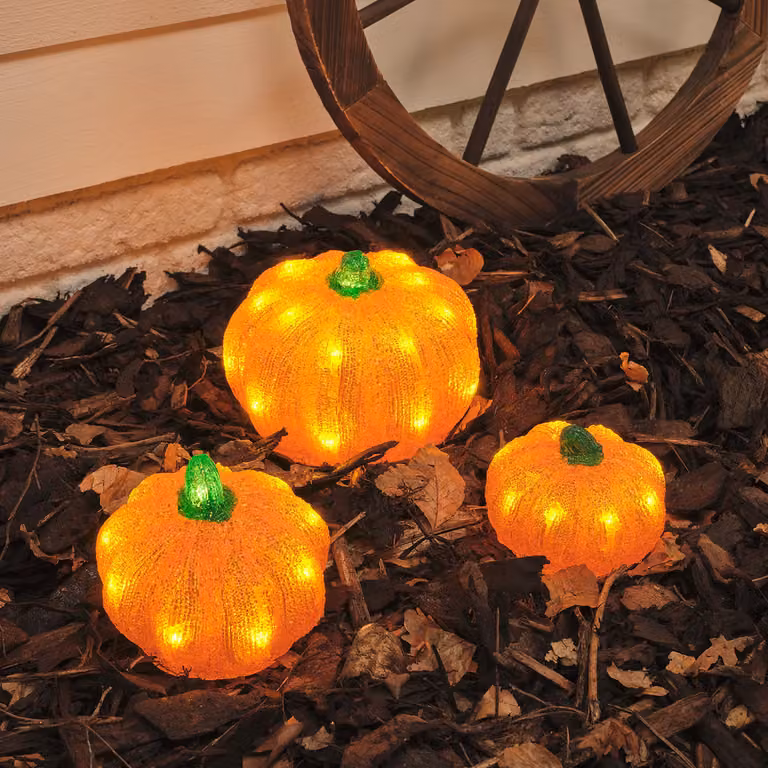 Lights4fun 3 Pumpkin LED Outdoor Halloween 3D Acrylic Figures in Orange and Green