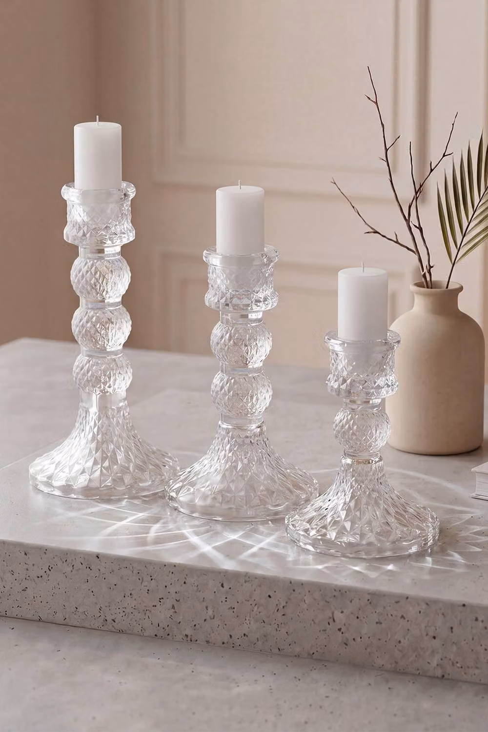Living and Home 3 Pack Glass Diamond Pattern Taper Candlestick Holders in Clear – 2