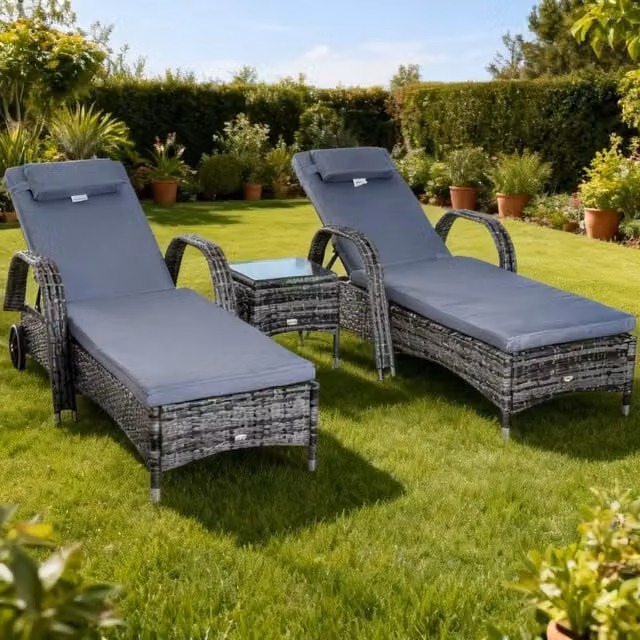 ERGOVEXA 2 Seater Grey Polyrattan Sun Lounger Set with Side Table and Adjustable Headrests