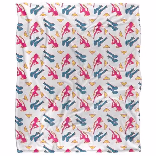 DC Comics Wonder Woman Super Soft Microfibre Fleece Throw Blanket, White, W/D/H: 152 x 127 cm