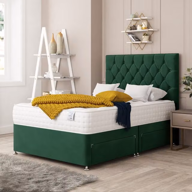 Bed Choices Windsor Emerald Green Velvet Upholstered Chesterfield Divan Bed with 2 Drawers and 26 inch Headboard, W/D/H: 180 x 200 cm