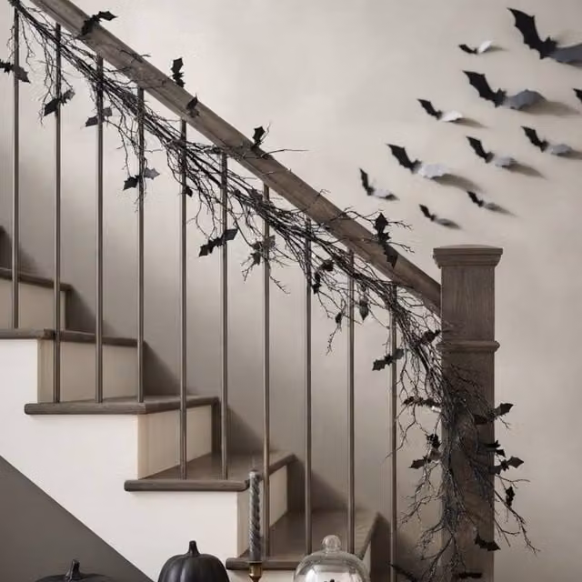 Garden Greatness Spooky Bat Halloween Hanging Garland, Black, Length: 180 cm – 1