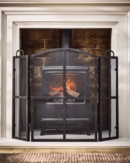 Dibor Vintage Style Blacksmith 3-Fold Fireplace Guard with Rivets, Black, H: 71 cm, W: 102 cm
