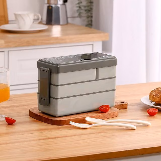 Livingandhome Plastic Bento Lunch Box with Cutlery and Dividers, Grey, Microwave Safe