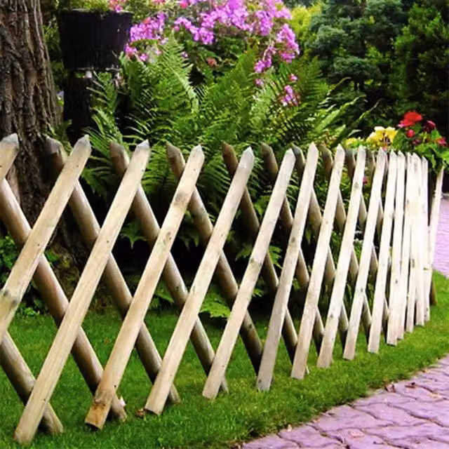 Primrose Expandable Wooden Garden Trellis Panel in Diamond Pattern, Brown/Beige, Width: 100 cm