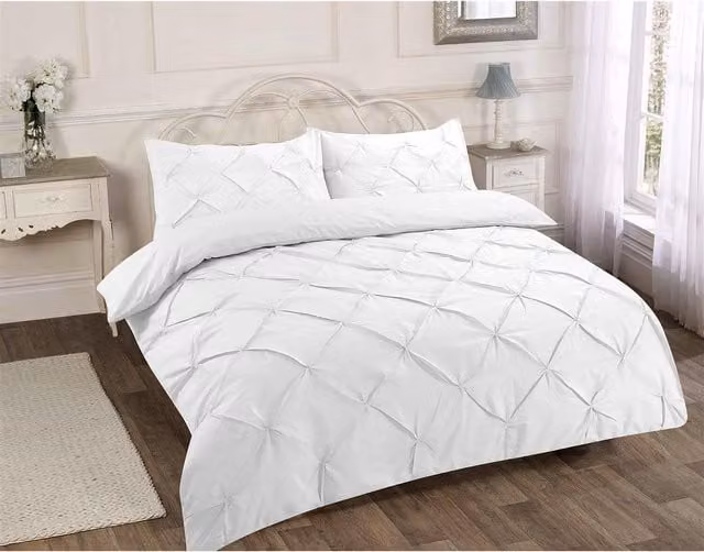 Homespace Direct Ltd White Pintuck Pleated Duvet Cover and Pillowcase Set, W: 140 cm x D: 200 cm, Pillowcase: 50 x 75 cm