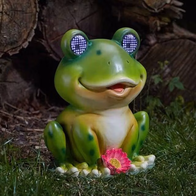 Garden Mile Solar Frog Garden Ornament in Green, White and Yellow