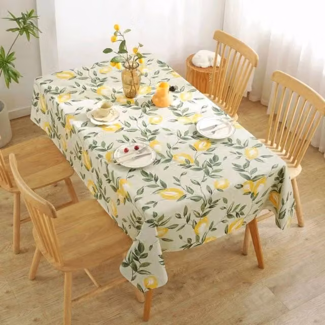 SPETLEK Multicolour Floral Scandinavian Rectangular Wipe Clean Coated Tablecloth, W: 140 cm, L: 180 cm