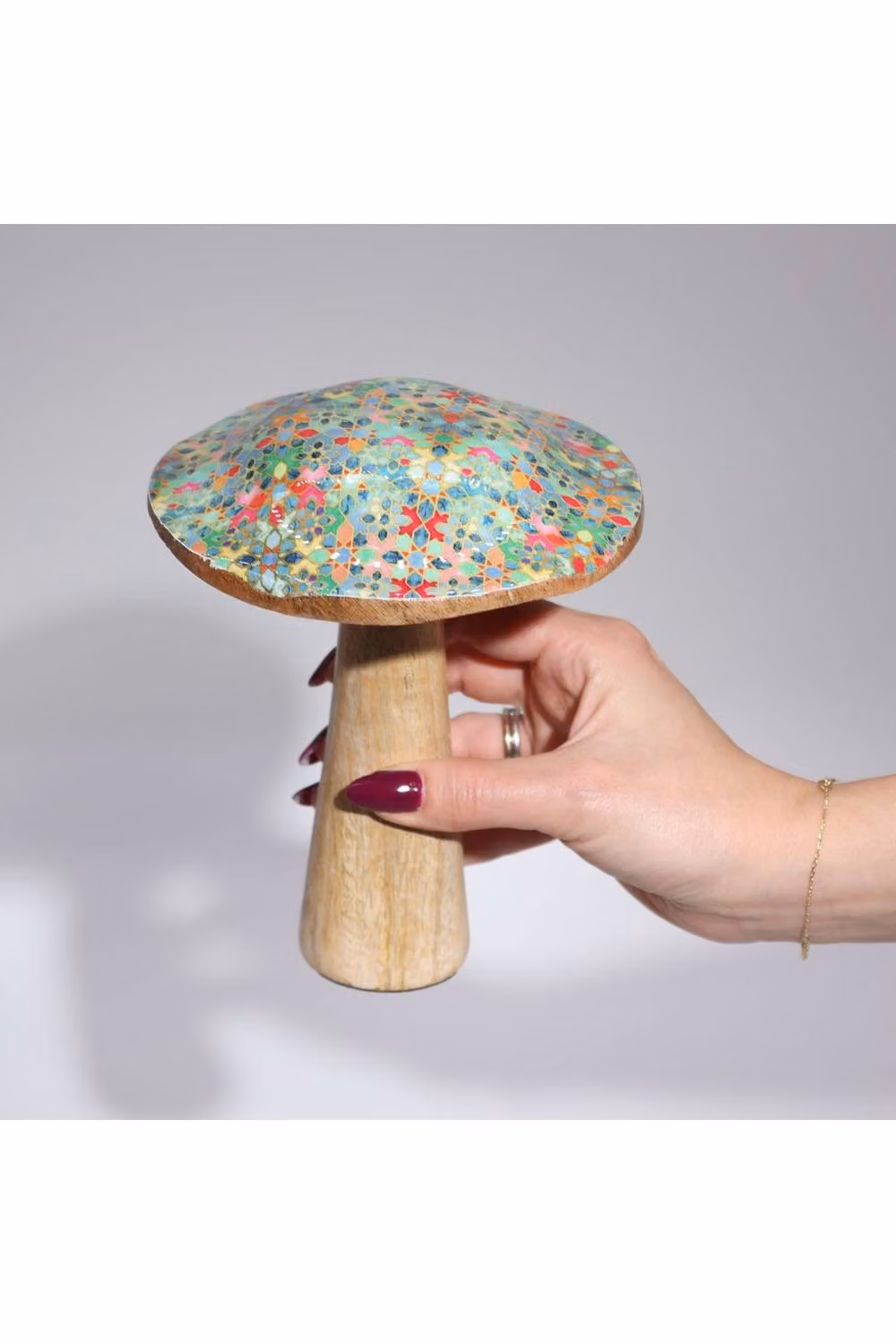 KDMD Multicolour Pastel Hearts Wooden Mushroom Tabletop Decor