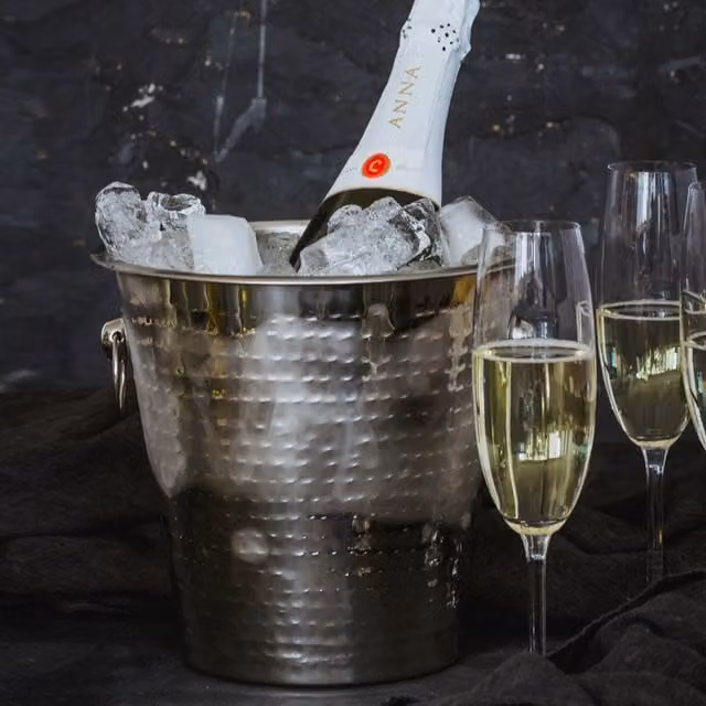 BarCraft Hammered Stainless Steel Champagne Bucket with Ring Handles, Silver