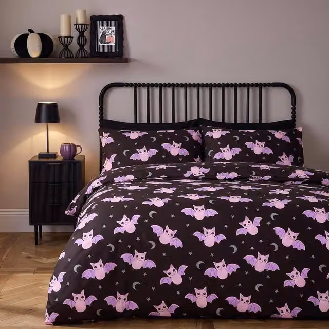 OHS Kids Halloween Bat Print Microfibre Duvet Cover Set in Black and Purple, W: 140 cm, L: 200 cm