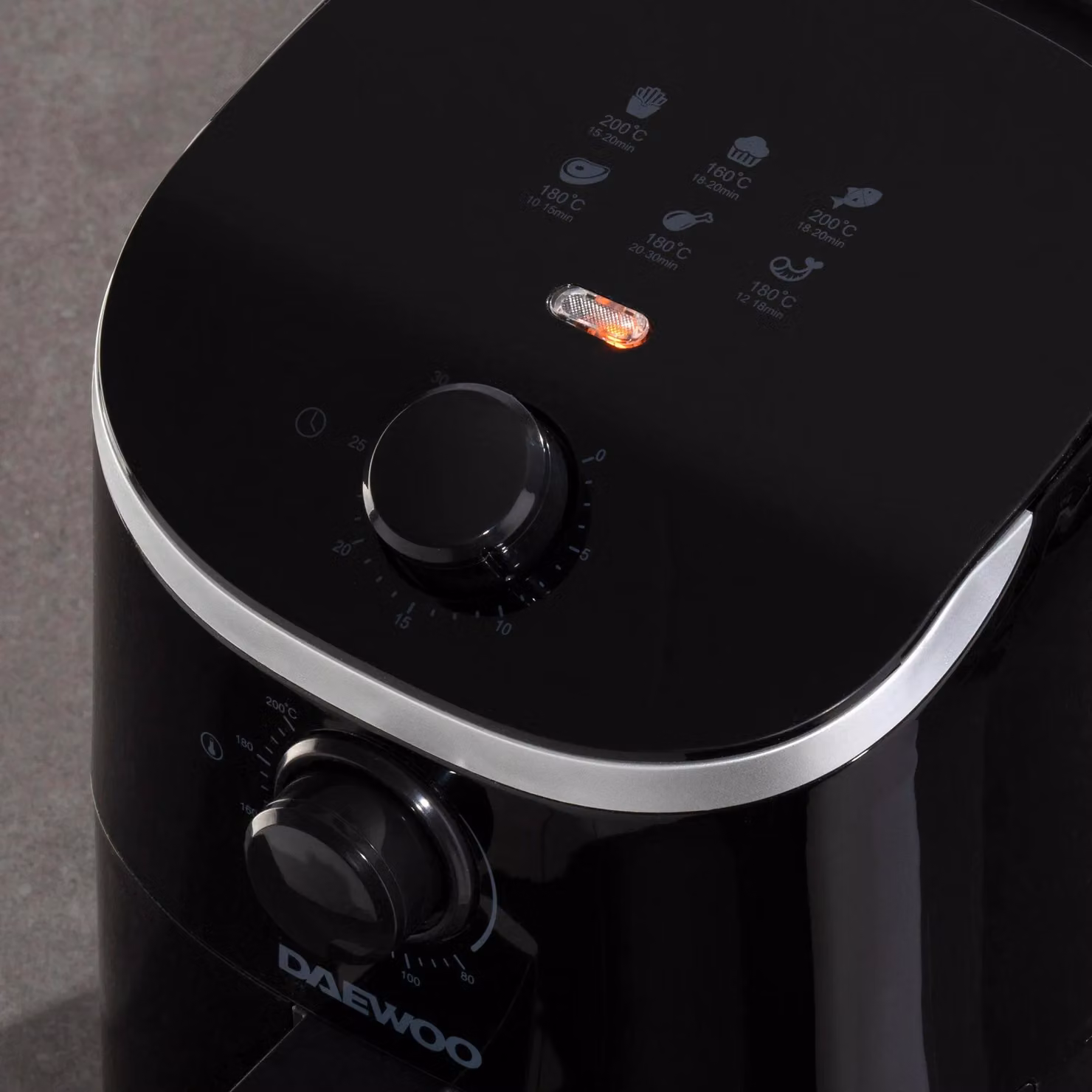 Daewoo Compact Manual Air Fryer, 2L, Black – 8