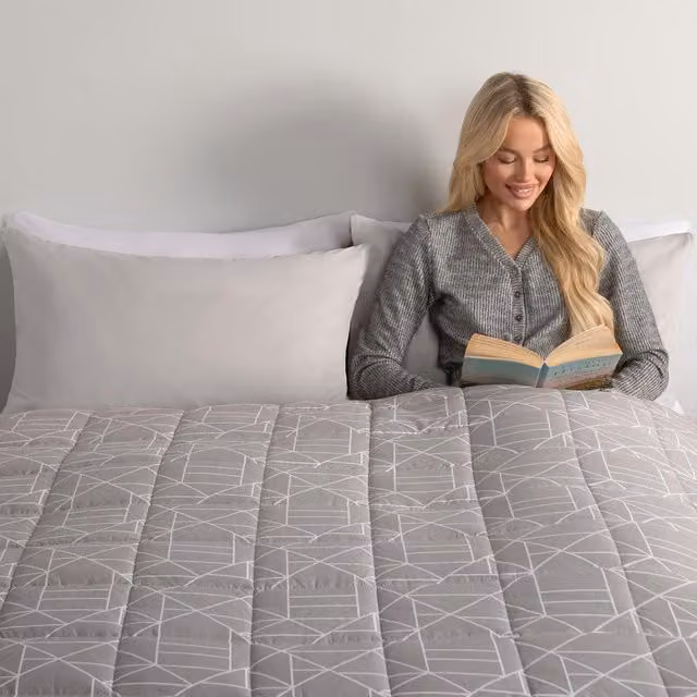 OHS Geo Print Weighted Blanket Throw in Grey with Microfibre and Glass Beads