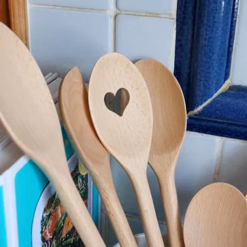 Argon Tableware Brown Wooden Heart Cooking Spoon – 3