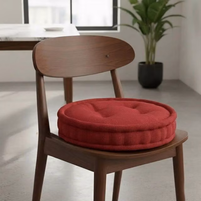 Snug City Round Teddy Fabric Booster Cushion in Red, W/D/H: 45 x 45 x 45 cm