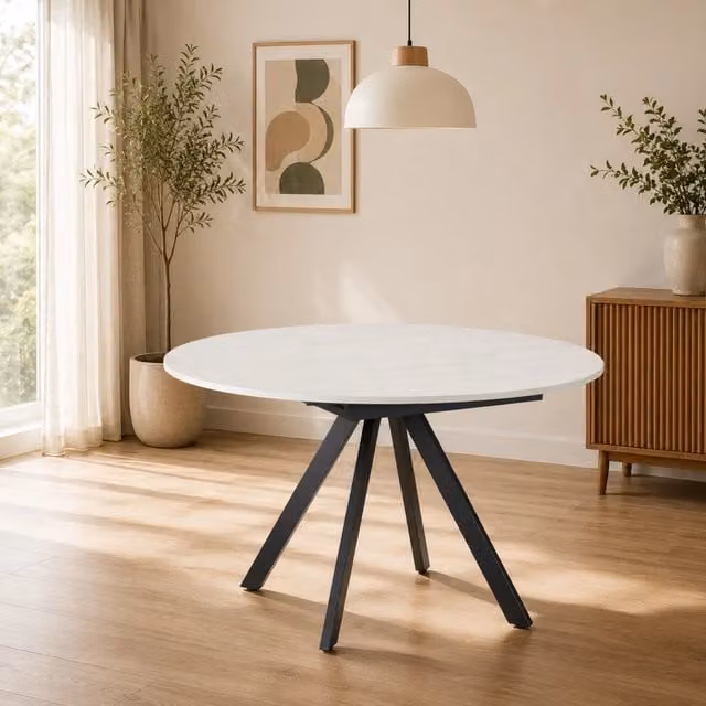 Madefor.living Harley Extendable Round Dining Table in White