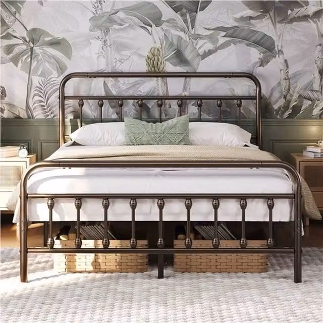 KORVIXA Vintage Metal King Platform Bed in Bronze, W/D/H: 152 x 200 x 104.5 cm – 1