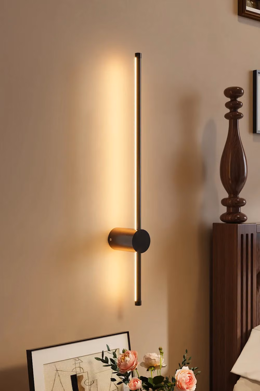 Living and Home 360 Degree Rotatable LED Straight Wall Light in Black, Warm White, 60 cm – 2