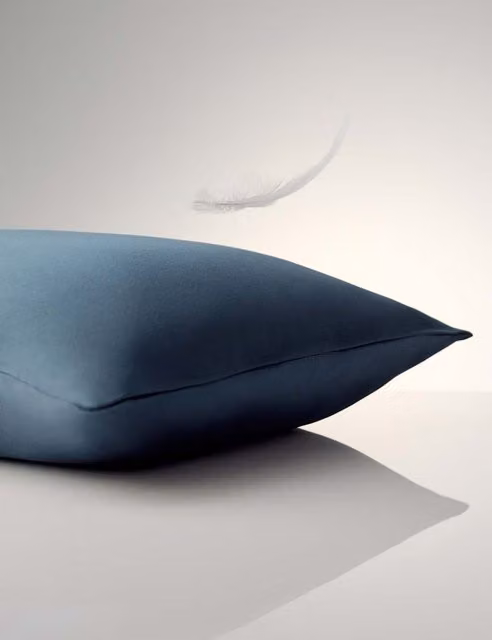 M&S Pure Mulberry Silk Pillowcase in Navy Blue