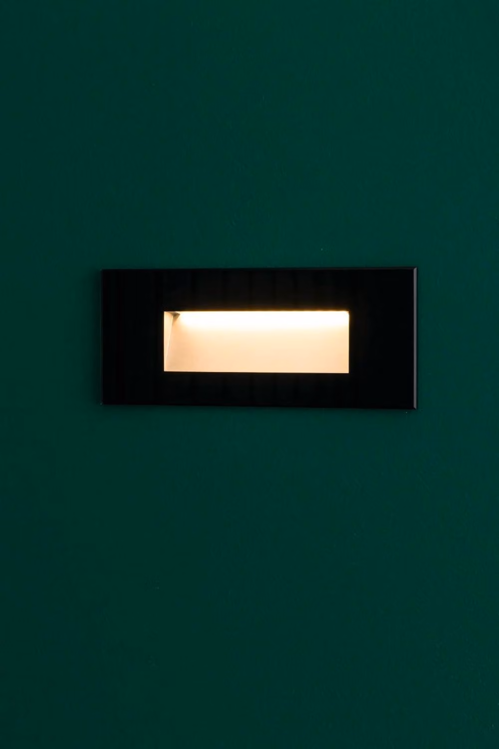 Netlighting Dart Recessed LED Wall Lamp in Matt Black with Warm White 3000K Light and IP65 Rating – 2