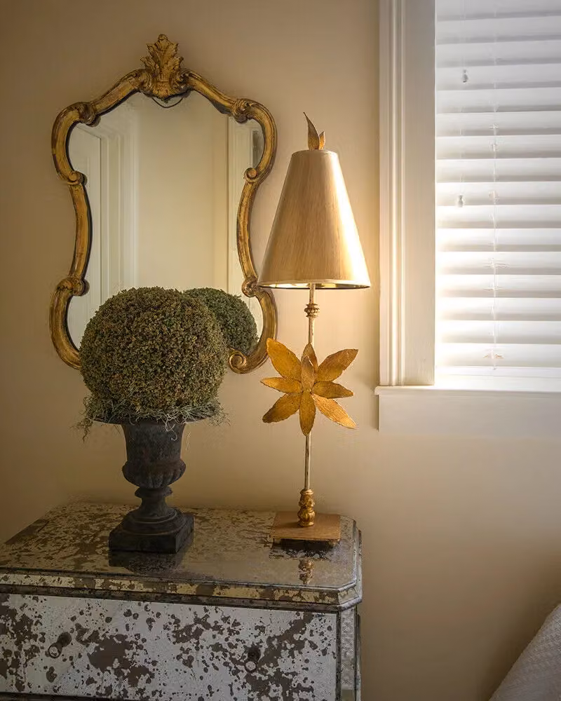 Loops Gold Table Lamp with Flower and Leaf Design on Stem and Tapered Fabric Shade – 2