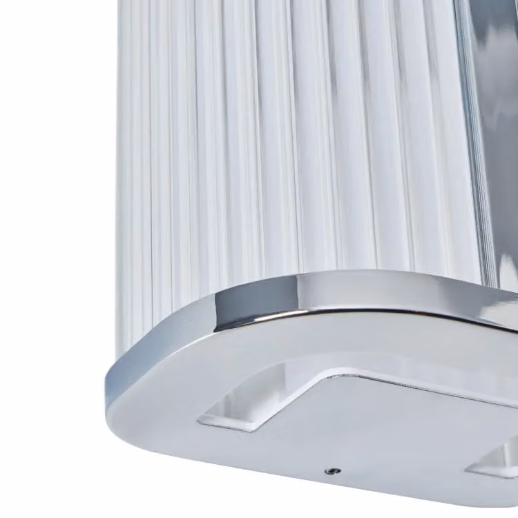 CGC Lighting 8W LED Chrome Wall Light with Silver Ribbed Glass Diffuser – 2