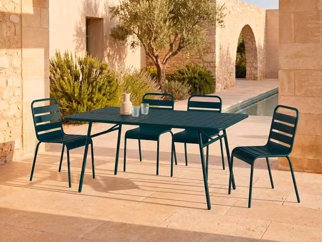 MYLIA Mirmande Metal Garden Table in Fir Green, W/D/H: 160 x 80 x 74.5 cm