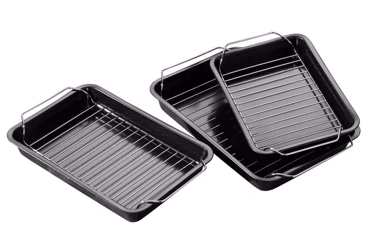 Orsina Set of Three Black Enamel Rectangular Roasting Trays with Wire Racks – 4