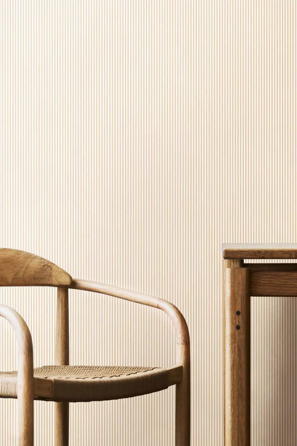 Hoopla Walls Tiny Stripe Wallpaper in Grey – 2
