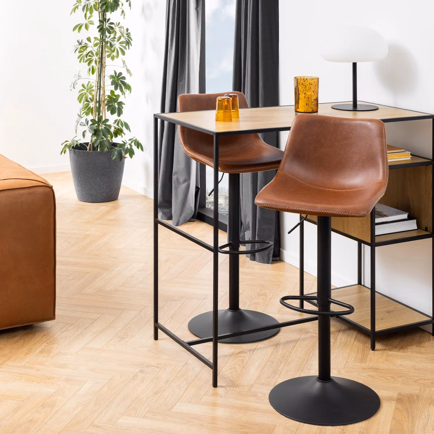 Furniture To Go Oregon Single Bar Stool in Brown and Black with Vintage Metal Finish – 3