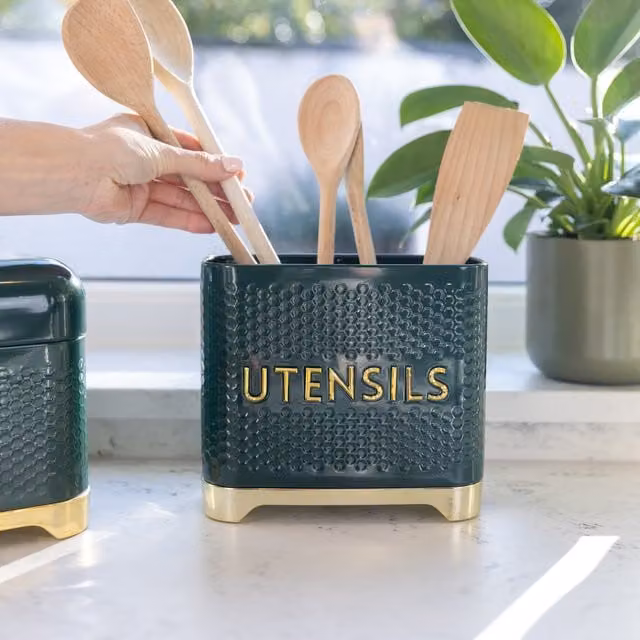 KitchenCraft Freestanding Metal and Ceramic Utensil Caddy in Green, H 19.0 cm x W 18.0 cm x D 9.0 cm