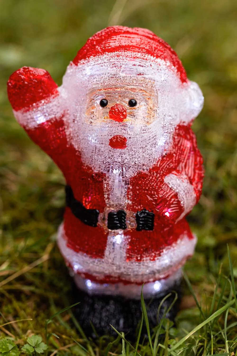 Marco Paul Pre-Lit Red and White Tabletop Santa Claus Christmas Decoration – 5