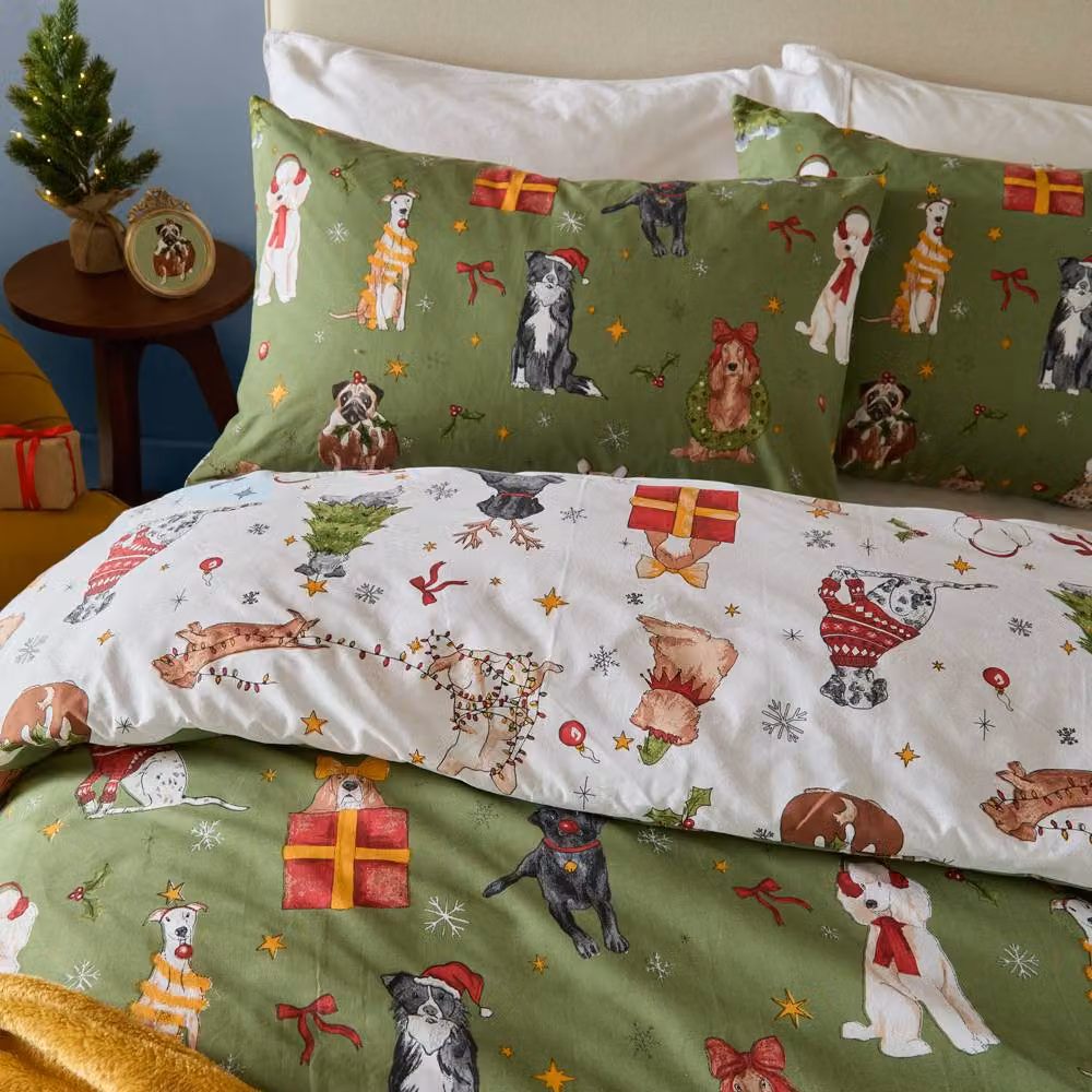 Furn Christmas Pawty Reversible Duvet Cover Set in Green, Single (90 x 200 cm) – 2