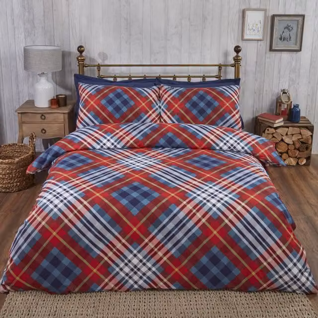 Rapport Home Red Multicolour Checked Cotton Flannelette Duvet Cover and Pillowcase Set, W/D/H: 240 x 220 cm, Pillowcase: 50 x 75 cm