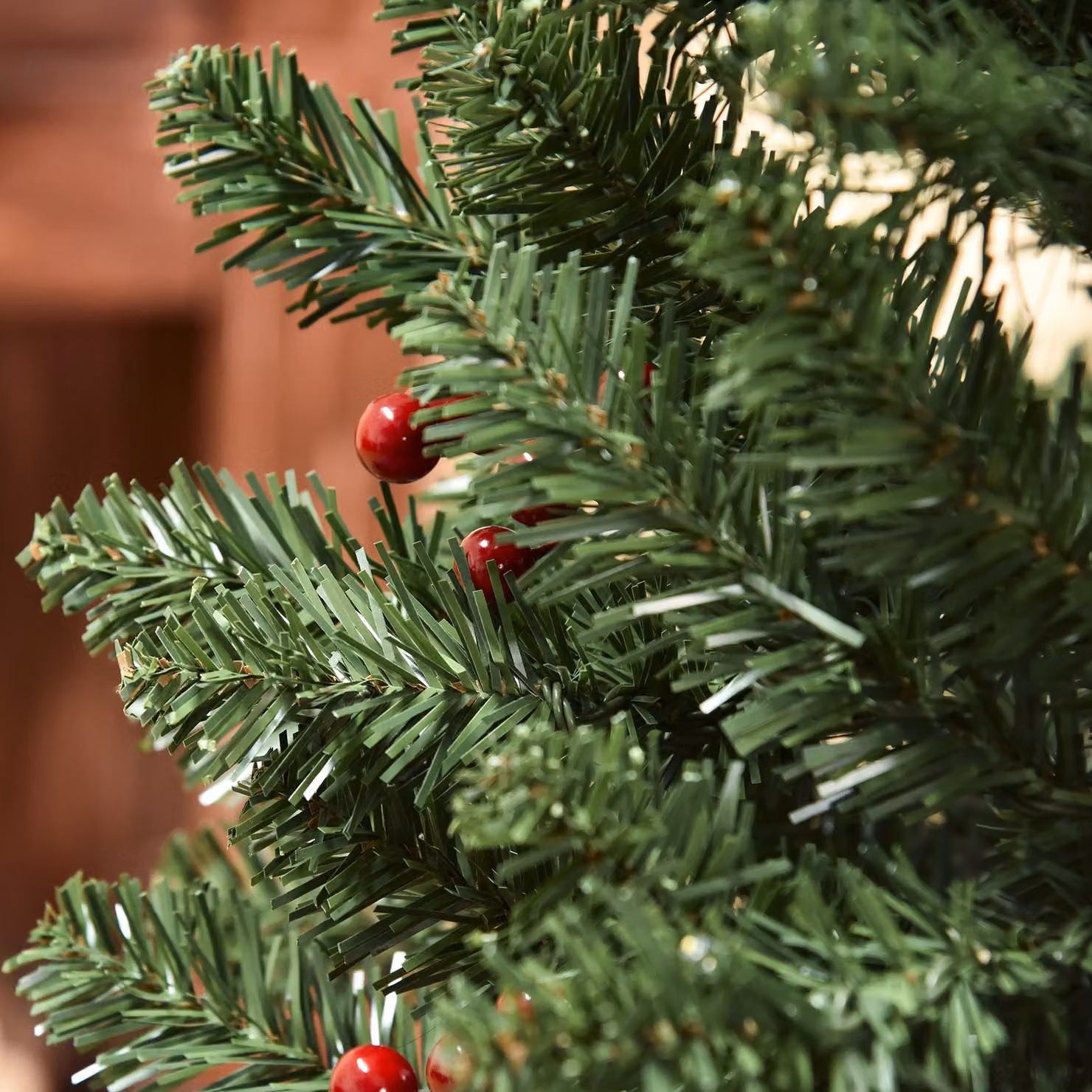 HOMCOM 6ft Prelit Artificial Pencil Christmas Tree with Warm White LED Lights and Red Berries, Green – 7