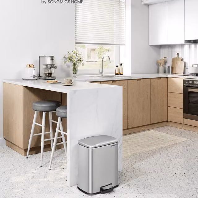 SONGMICS 20 L Stainless Steel Kitchen Pedal Bin with Soft-Close Lid and Removable Inner Bucket, Silver