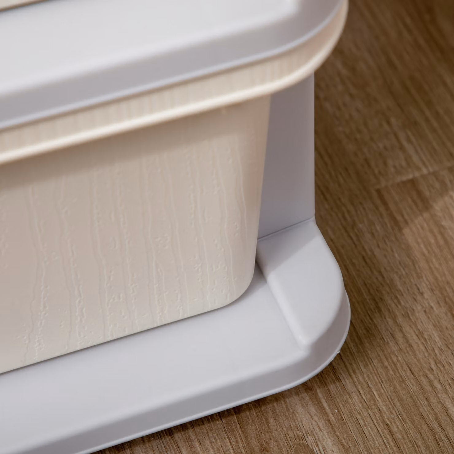 HOMCOM 3-Tier White Toy Storage Box with Removable Plastic Bins for Childrens Bedrooms and Playrooms – 4