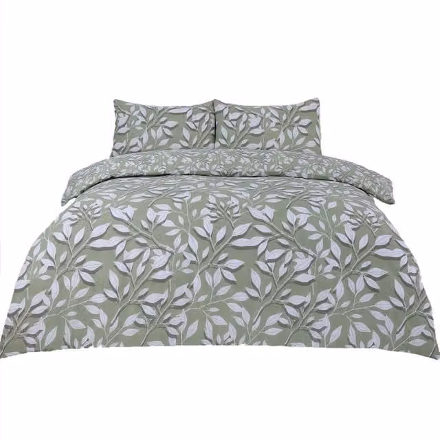 Dreamscene Reversible Leaf Print Duvet Cover and Pillowcase Set in Green, W/D/H: 200 x 200 cm