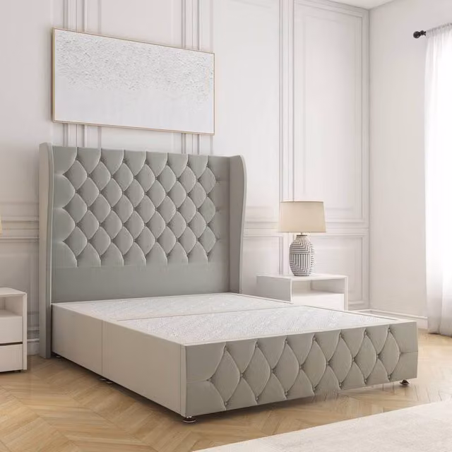 BSSPOKE Faye Single Divan Bed in Silver Plush Velvet with 54 inch Headboard