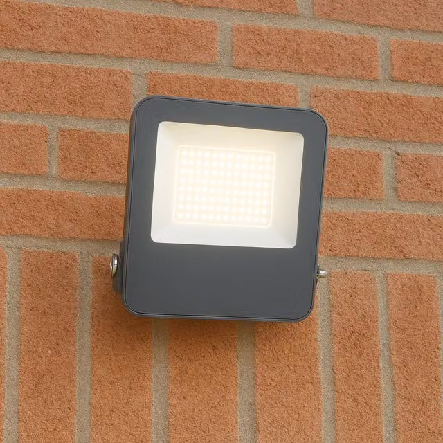 CGC Lighting Alton 20W LED Outdoor Wall Floodlight, Black, IP65 Weatherproof, 2000lm – 4