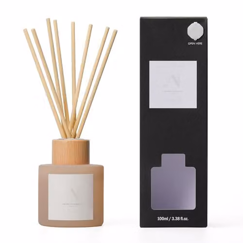 Aroma Naturals Fruity Reed Diffuser in Pink and White, 100ml – 2