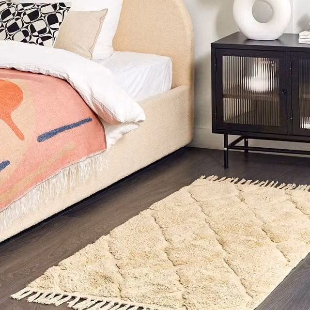 Wyld and Coco Moroccan Beige Cotton Hand-Tufted Rug with Fringes, W: 80 cm, L: 150 cm