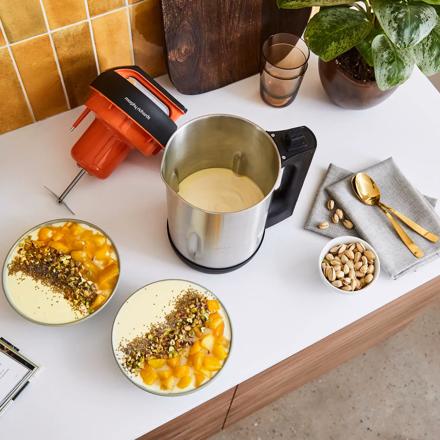 Morphy Richards Large Soup Maker in Metallic Silver with Digital Display and Timer – 9