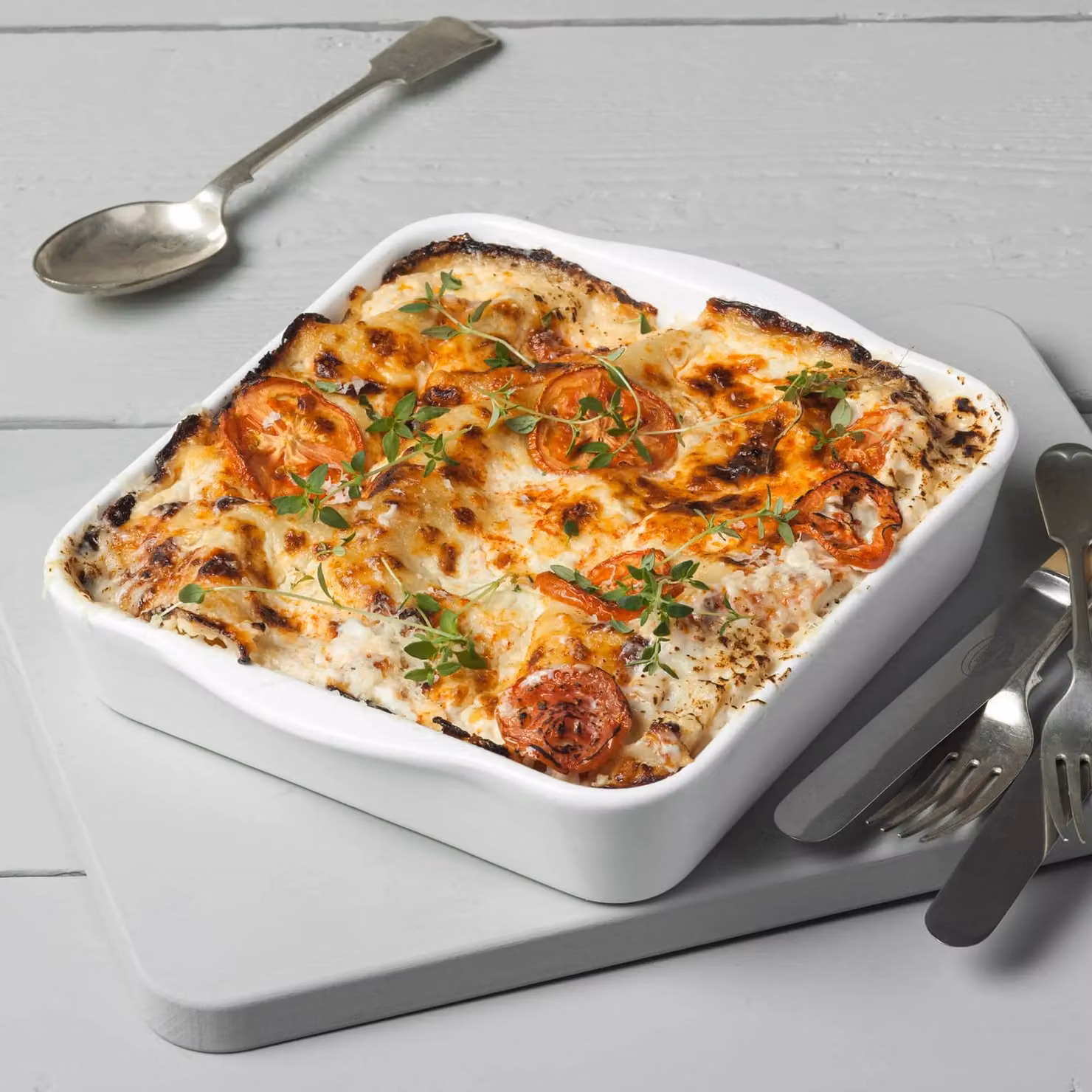 WM Bartleet & Sons White Porcelain Square Roasting Dish with Handles, 13.5 cm – 2