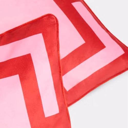 OHS 2 Pack Square Print Matte Velvet Decorative Cushion Covers in Pink and Red, W/D/H: 45 x 45 x 45 cm – 3